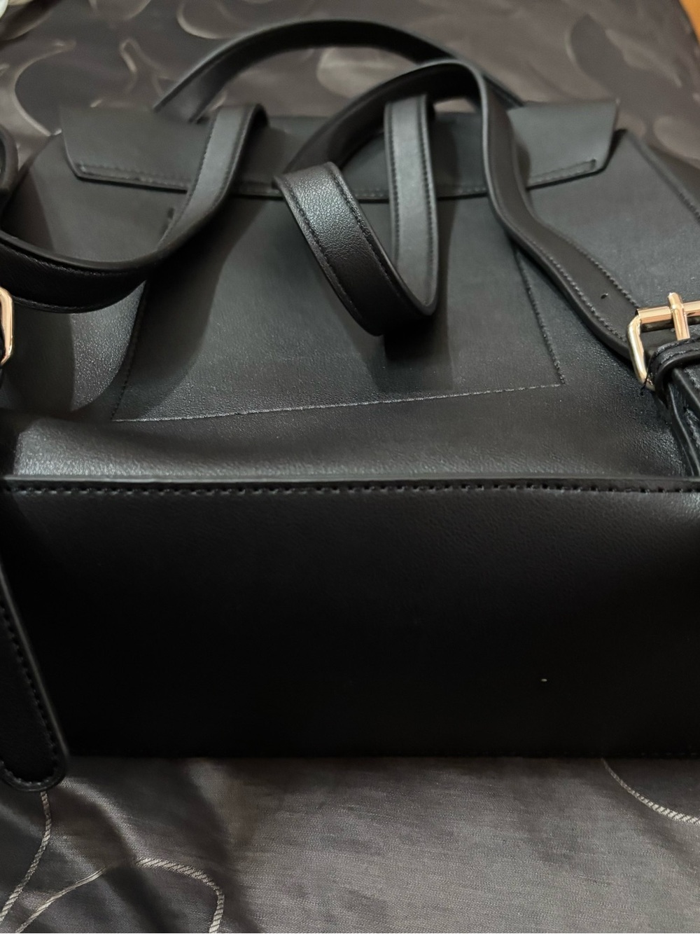 ASOS black backpack - Picture 9 of 9